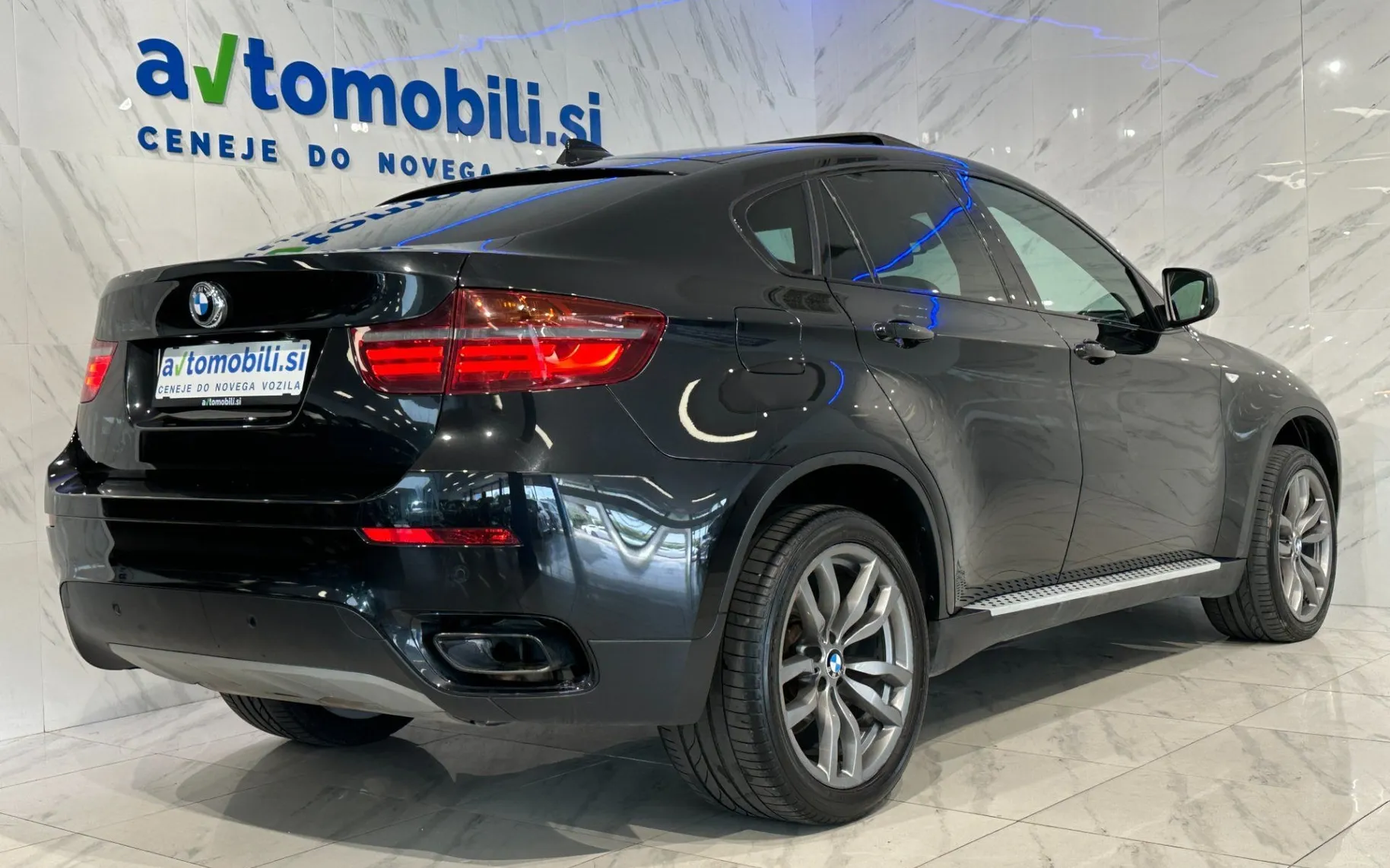 Zunanja slika - BMW serija X6: - M50d xD|Pano|Kamera|Memory|HUD|Gretje|Garancija|.. - 4