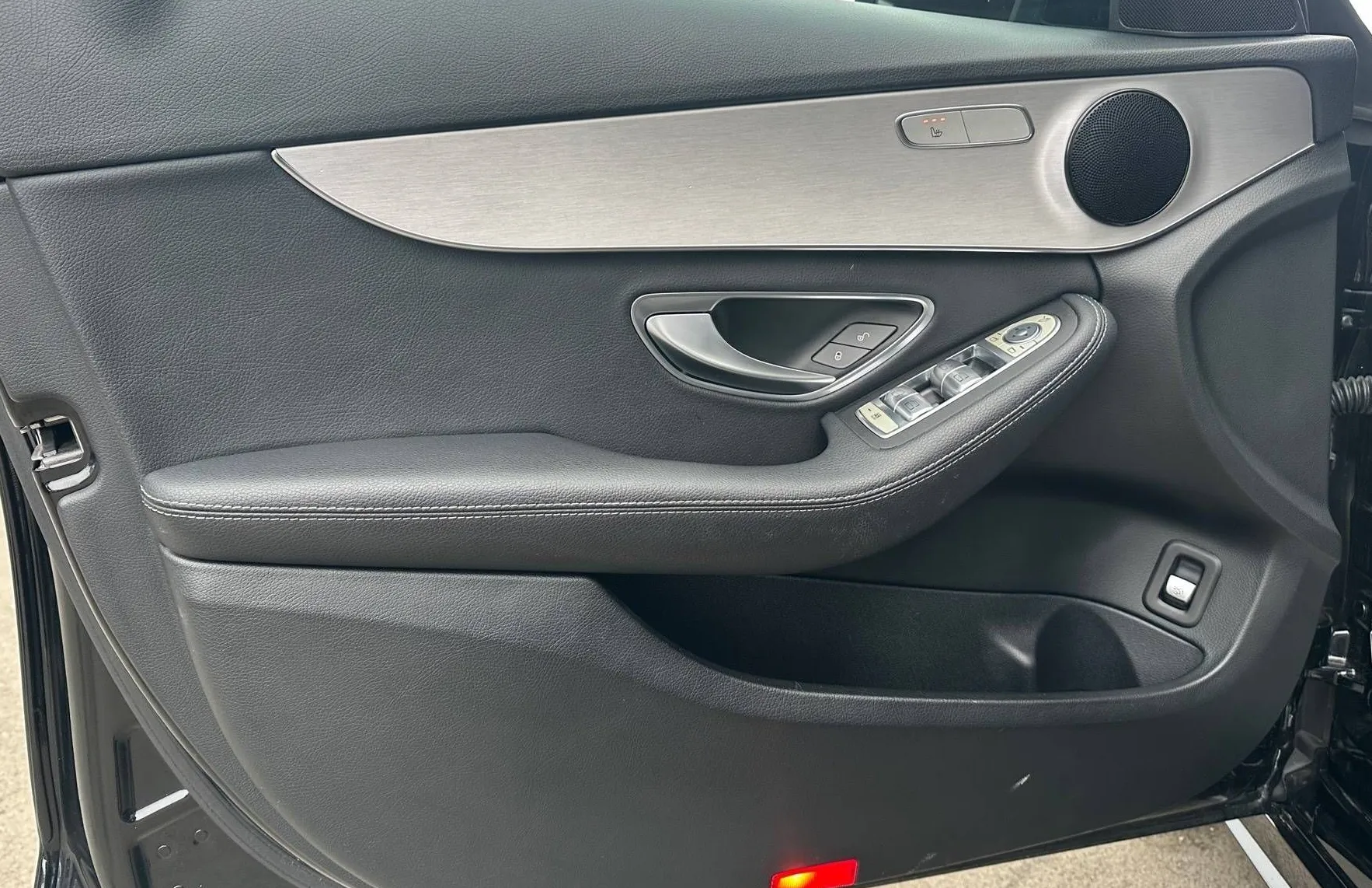 Zunanja slika - Mercedes-Benz C-Razred - C 200 AMG LINE LED DELNO USNJE NAVI KAMERA TEMPO.. - 13