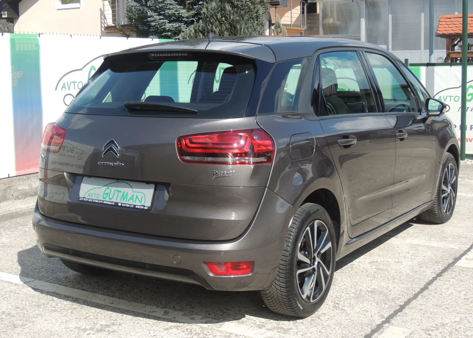 Zunanja slika - Citroën C4 - C4 - 3