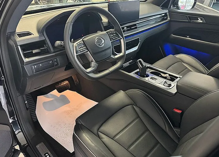 Zunanja slika - SsangYong Rexton - 2.2 XDi LIMITED Plus 4WD A T - modificiran - 3