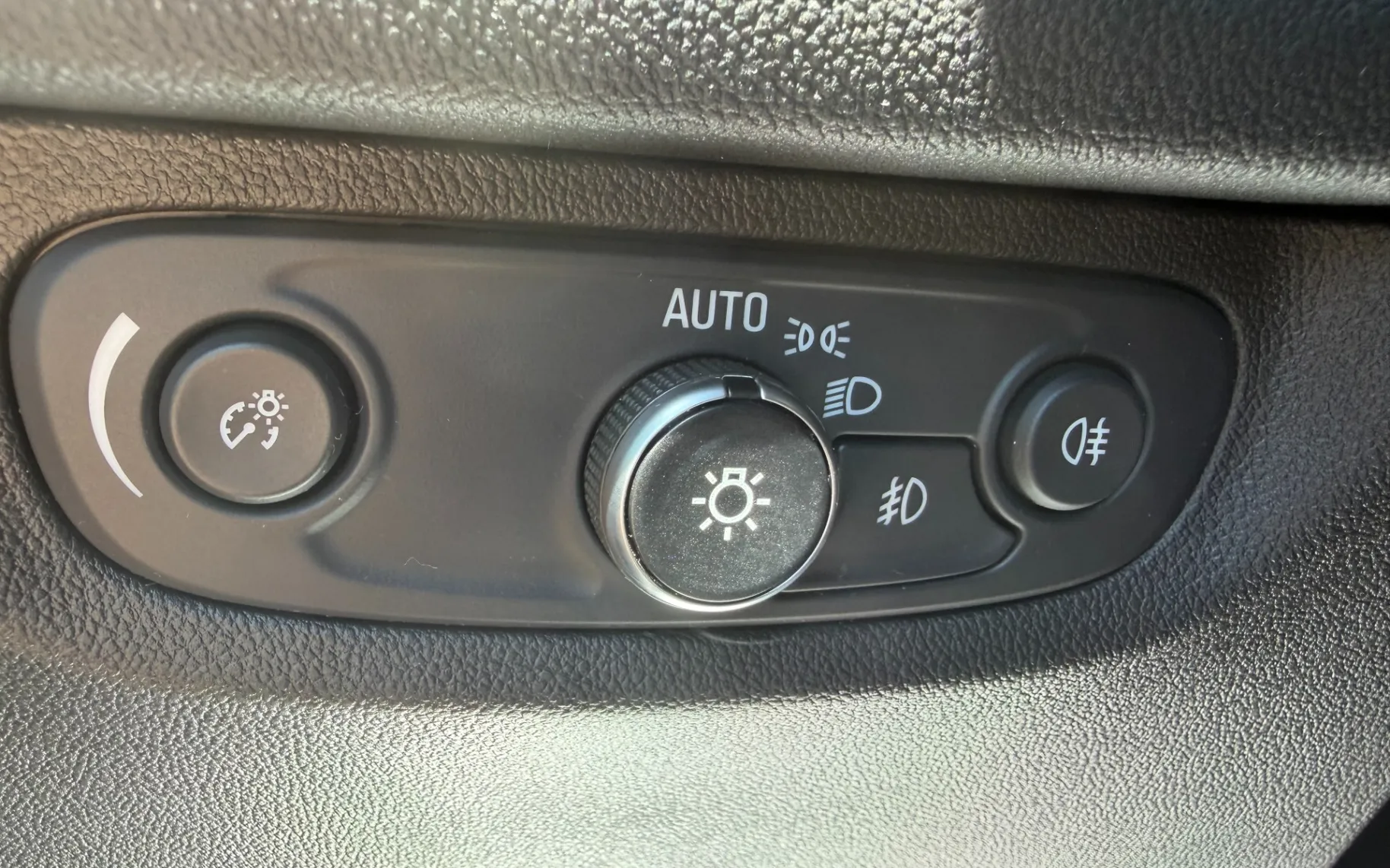 Zunanja slika - Opel Insignia - Sports Tourer 2,0 CDTi Dynamic Avt. - 21