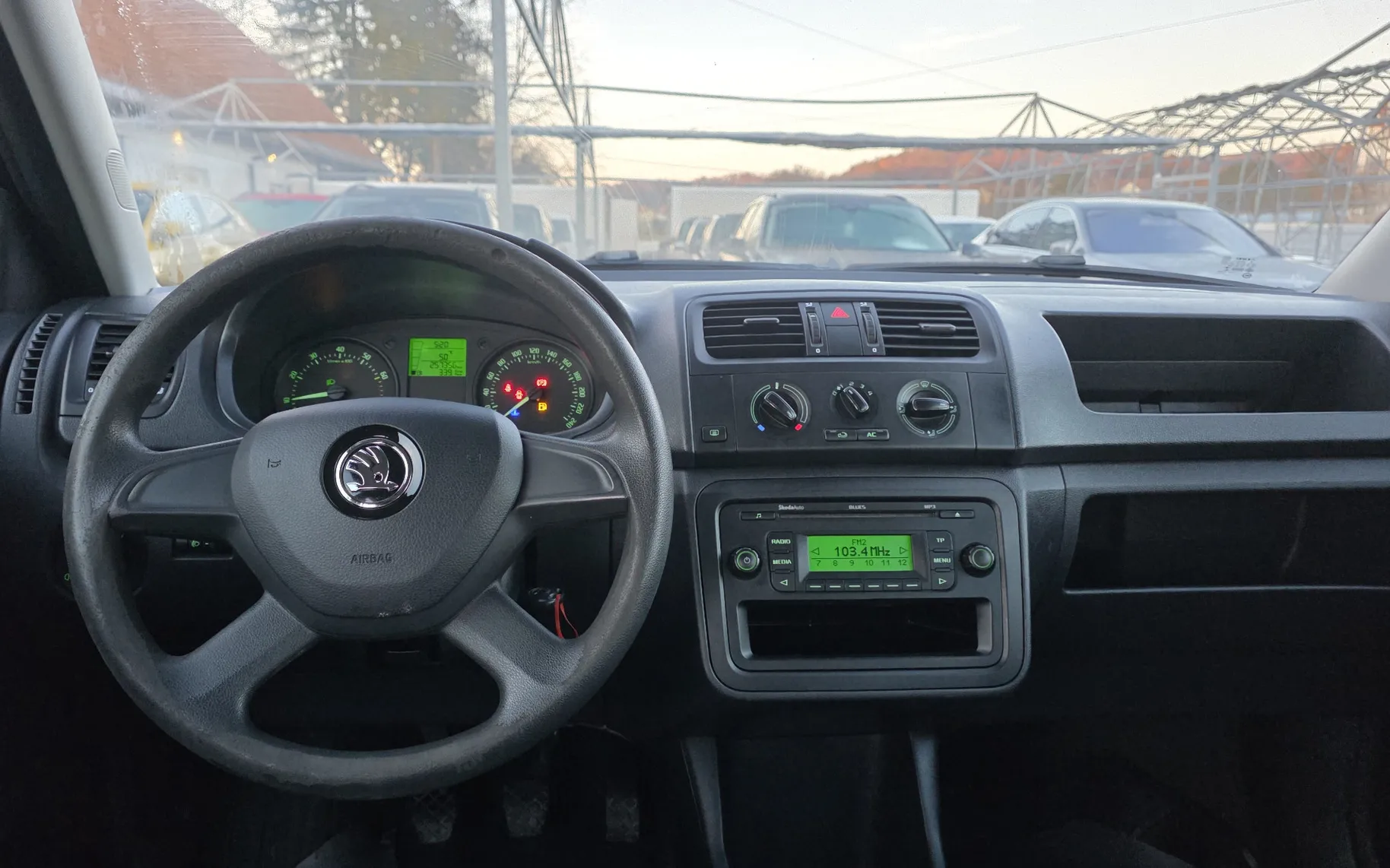 Zunanja slika - Škoda Fabia - 1,2 Active SLO KLIMA - 9