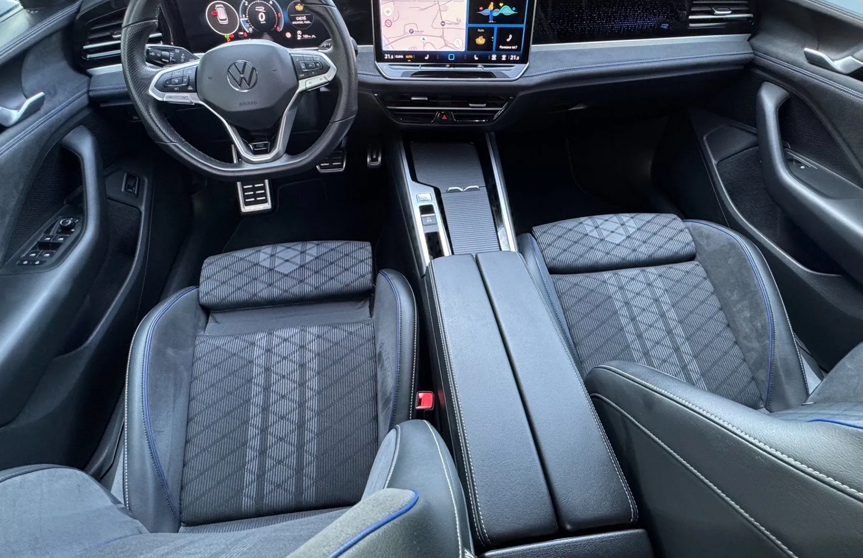 Zunanja slika - Volkswagen Passat - Variant 2.0 TDI BMT R-Line DSG - 11
