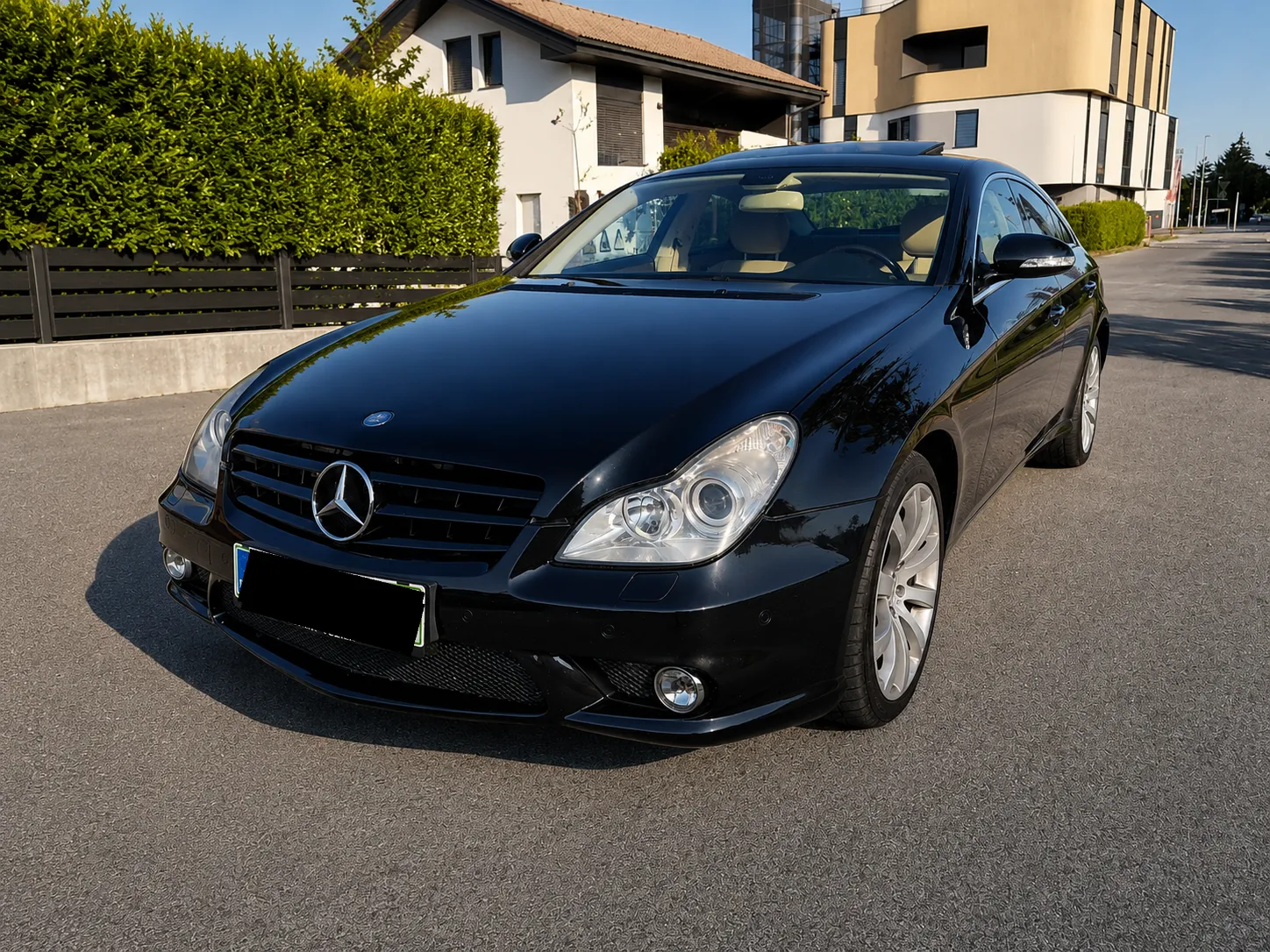 Zunanja slika - Mercedes-Benz CLS-Razred - 320CDI CLS-ODLIČEN - 1