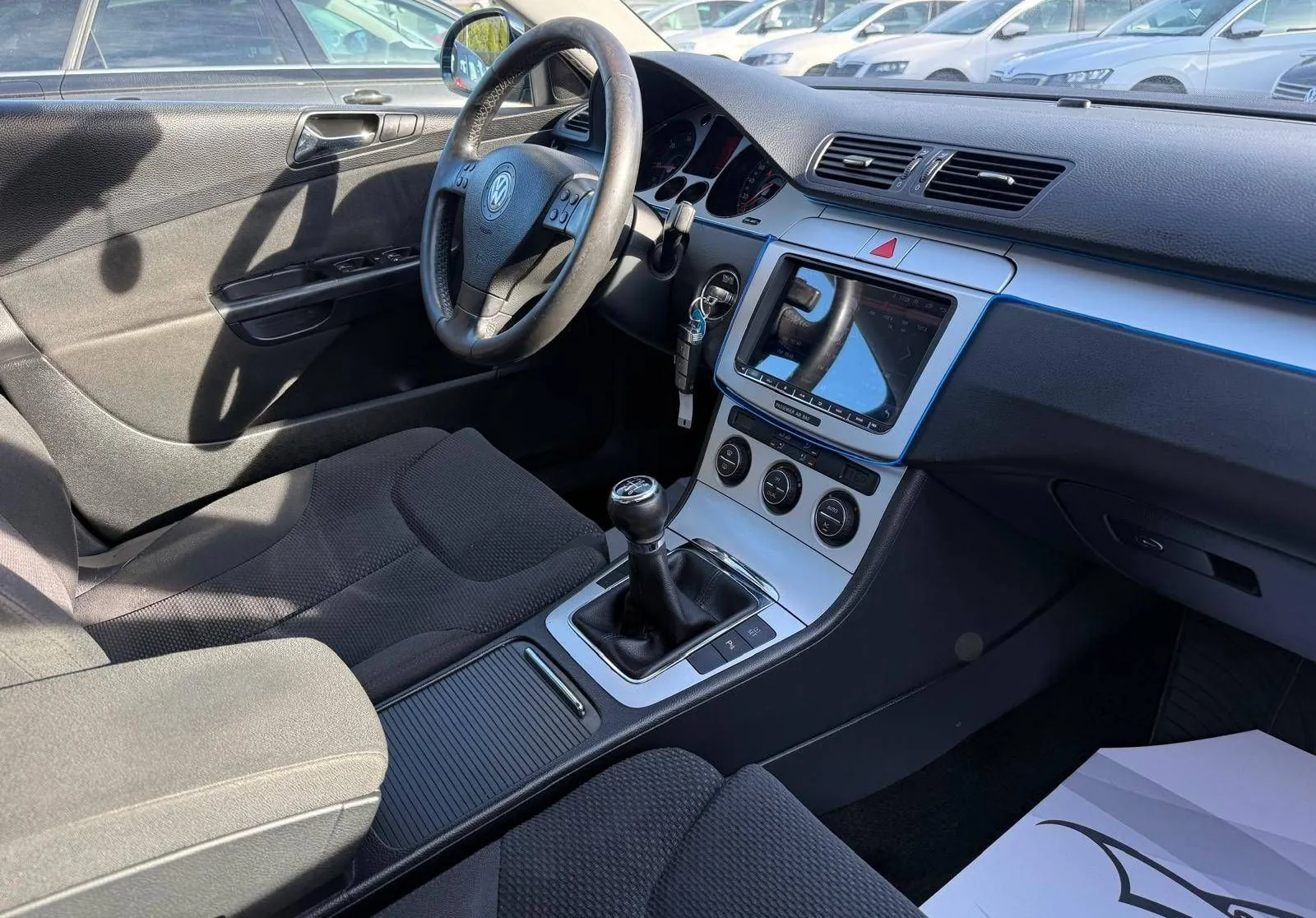 Notranja slika - Volkswagen Passat Variant - 2.0 TDI Comfortline - 10