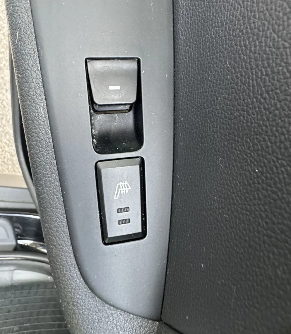 Zunanja slika - Hyundai Tucson - 1.LASTNIK-SLO-4WD-NOVI MOTOR-KAMERA-NAVI-GRETJE SE - 9