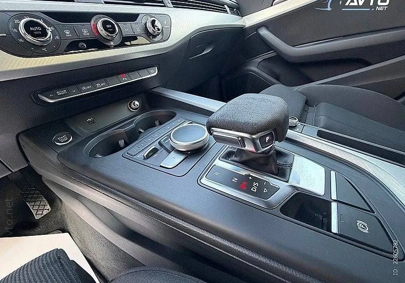 Notranja slika - Audi A5 Sportback - 2.0 TDI - 11