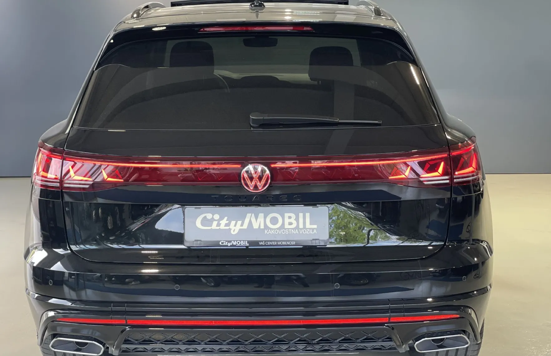 Zunanja slika - VW Touareg - 90KM-HEAD UP-ZRAČNO-MASAŽA-HALJENJE-VIRTUAL-R LINE - 7