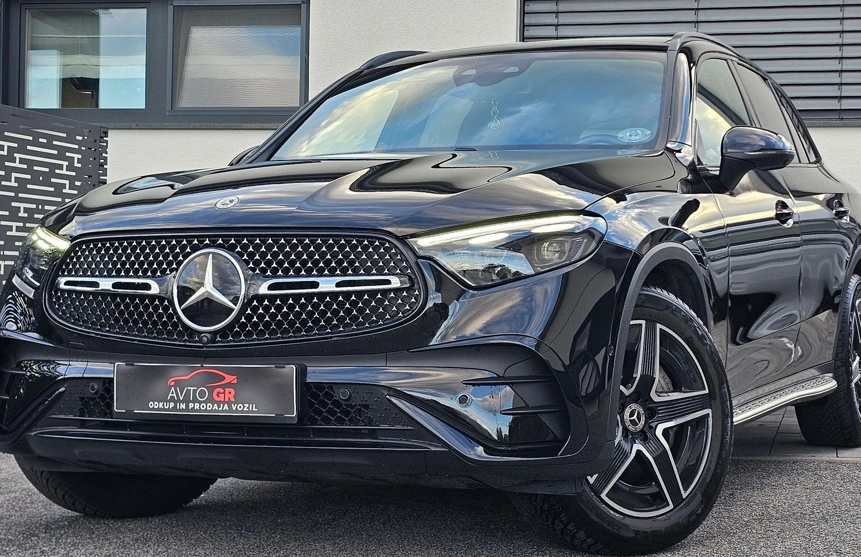 Zunanja slika - Mercedes-Benz GLC-Razred - GLC 220d 4MATIC AMG Line Avt.-Novo- Le 18.000km- - 12