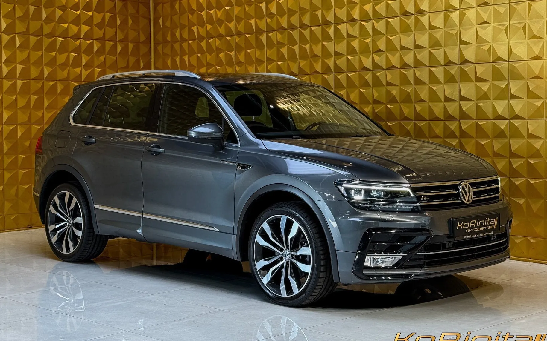 Zunanja slika - Volkswagen Tiguan - 4motion 2.0 TDI R Line-DIGITAL-GRETJE-ALCANTARA-F1 - 1