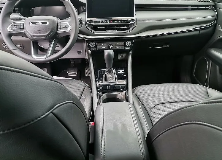 Zunanja slika - Jeep Compass - 1.5 T4 DCT7 e-Hybrid  Summit 1.lastnik SLO vozilo - 9
