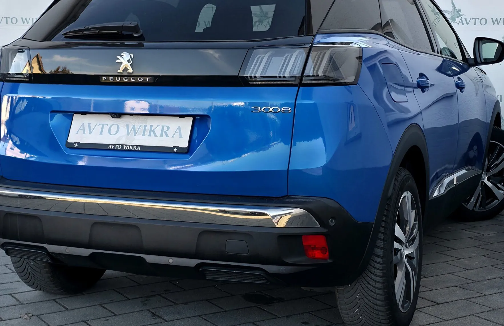 Zunanja slika - Peugeot 3008 - 1.5HDI EAT8 Road Trip LED•BLIS•KEYLESS•KAMERA•18C• - 4