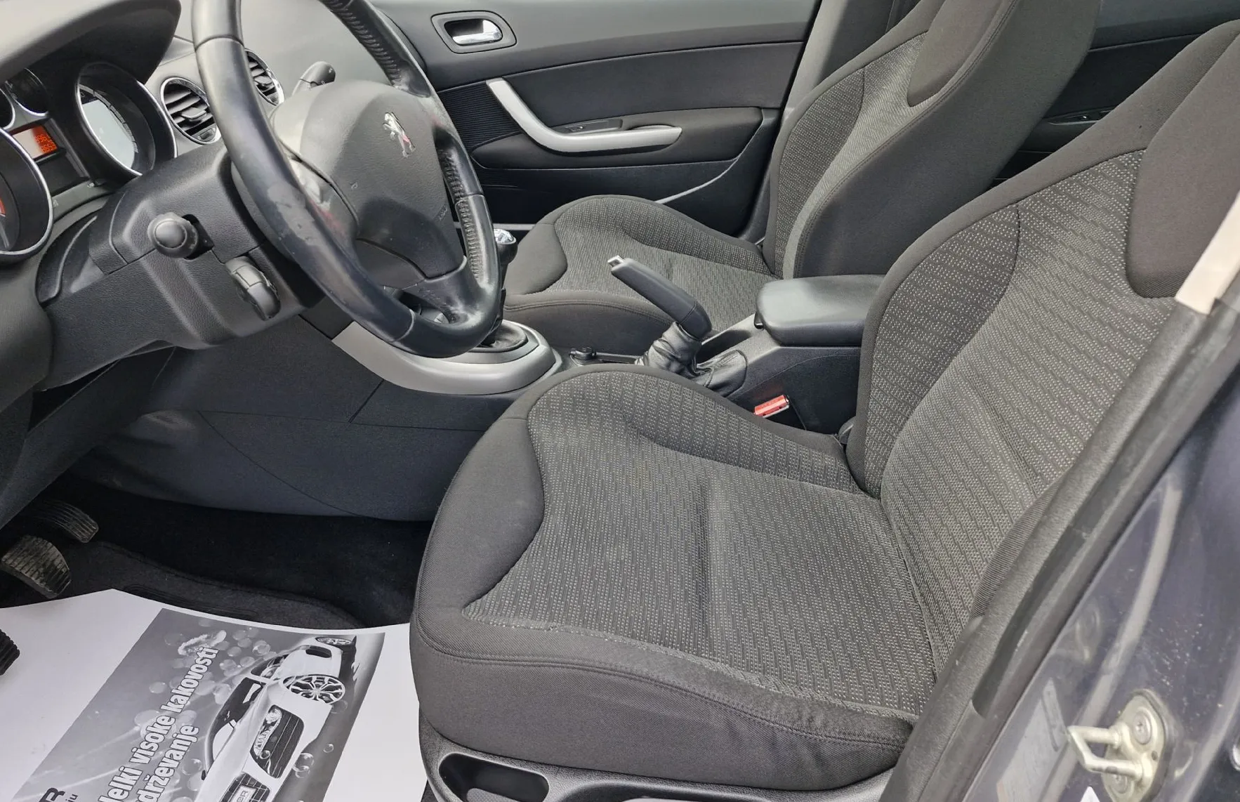 Zunanja slika - Peugeot 308 - 1.6 Hdi Monospace -PANORAMA -TEMPOMAT - 8