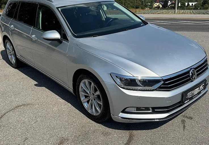 Zunanja slika - Volkswagen Passat - Variant 2.0 TDI 150ks °CARAT° °1.LASTNIK° °FULL-LED° - 3
