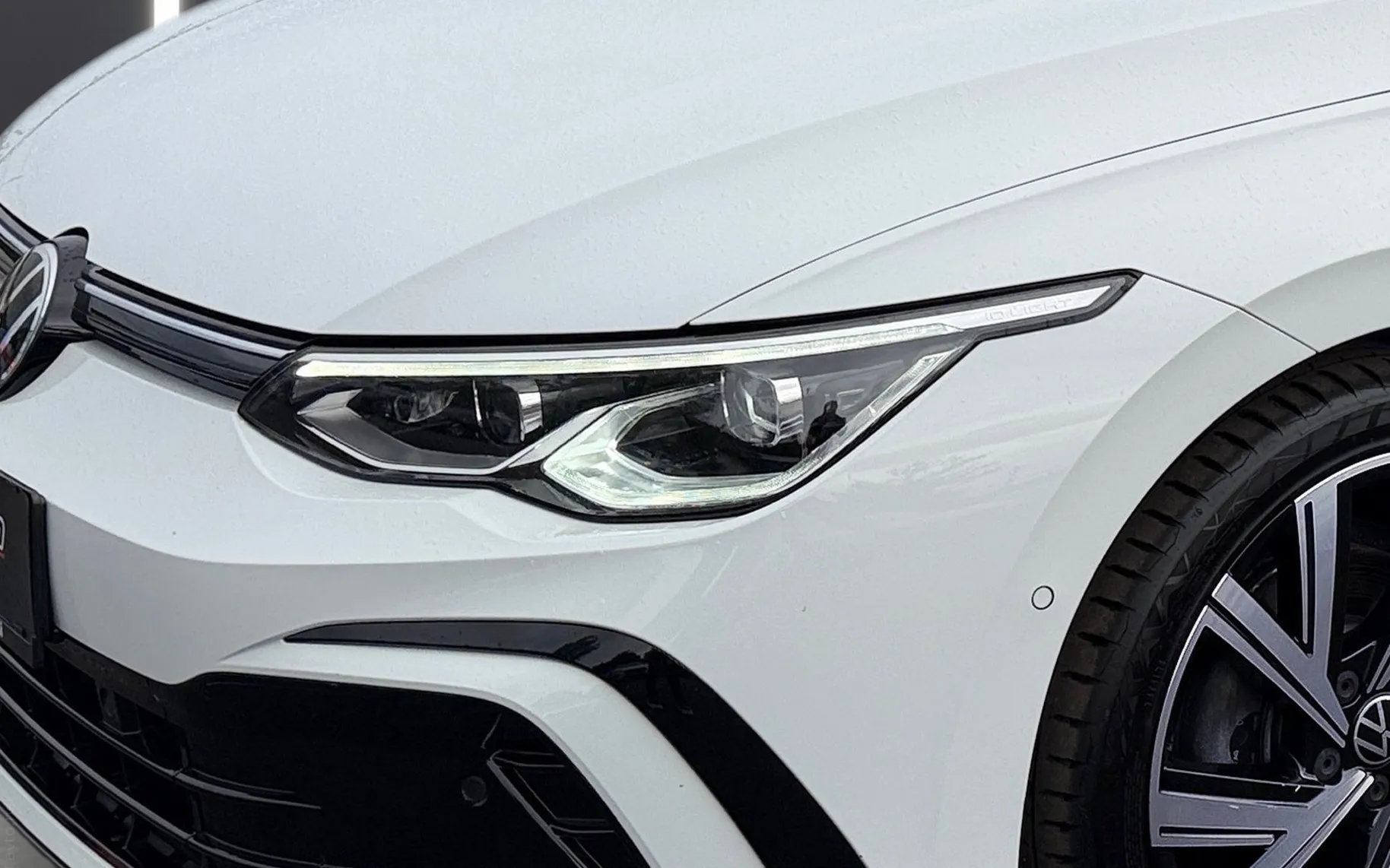 Zunanja slika - Volkswagen Golf Variant - 1.5 eTSI R-Line DSG - 5