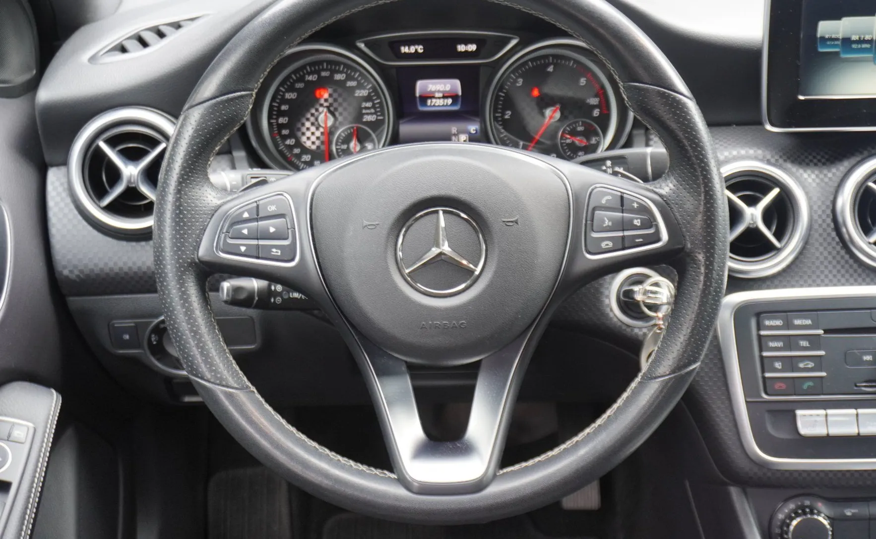 Zunanja slika - Mercedes-Benz A-Razred - A 200 d Urban - 8