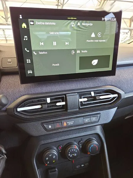 Zunanja slika - Dacia Sandero - Expression 1.0TCe 100+Kamera+Rezervno kolo+Vinjeta - 14