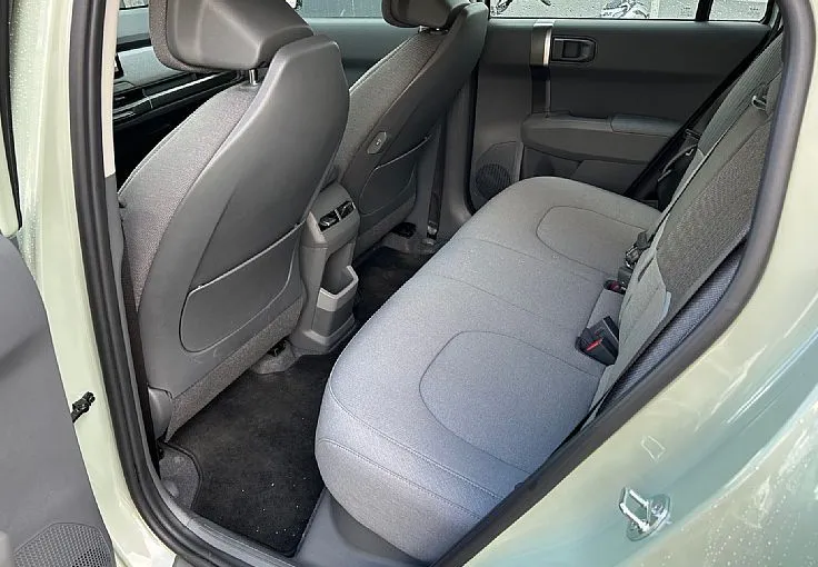 Zunanja slika - KIA EV3 - 58.3 kWh baterija. 150 kW  204 KM  Star - 8
