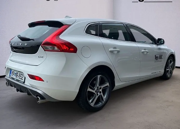 Zunanja slika - Volvo V40 - D4 R-Design 5cilindrov NOV MOTOR bliss panorama - 5