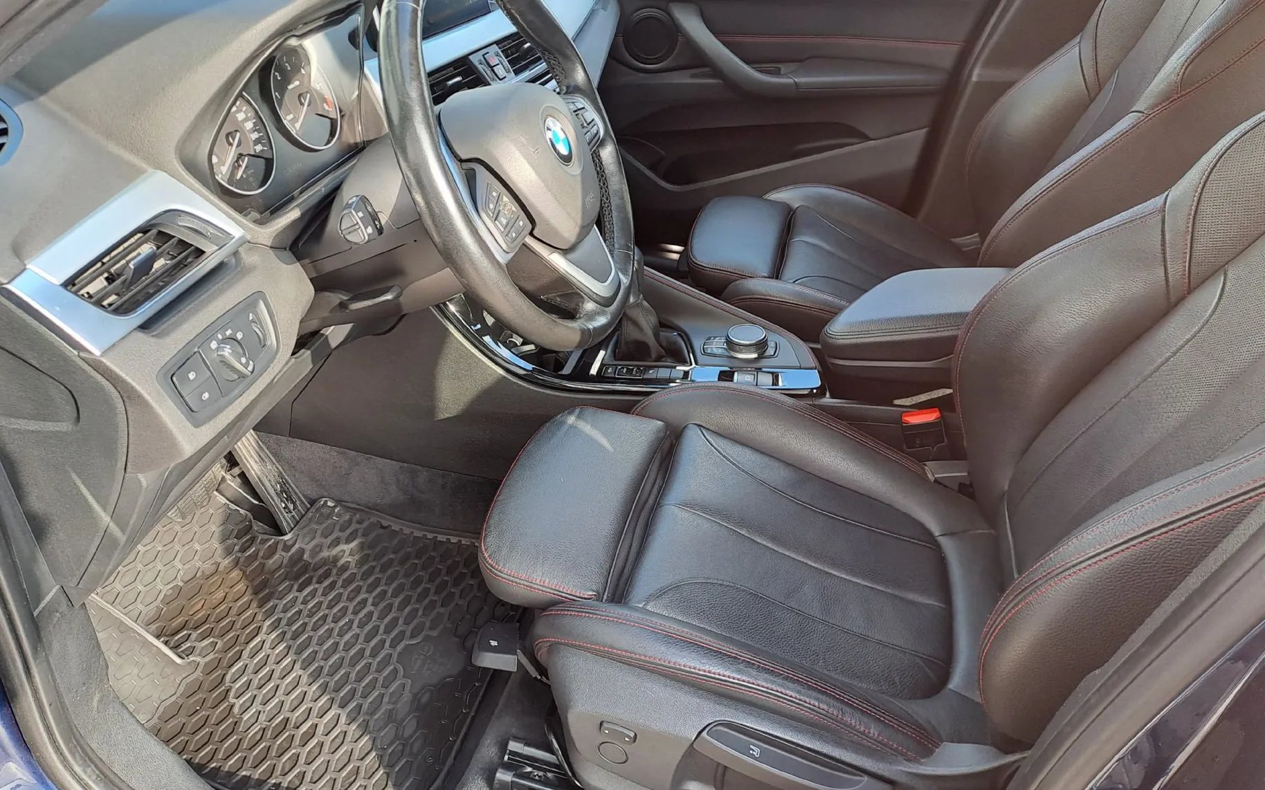 Zunanja slika - BMW X1 - serija :  sDrive18d Sport Line - 4