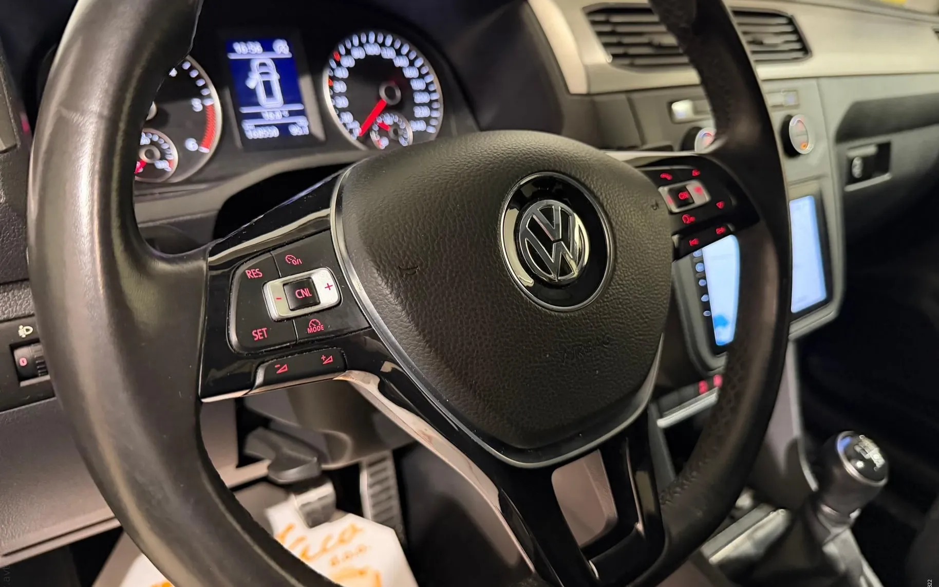 Notranja slika - Volkswagen Caddy - 2.0 TDI-2X DRSNA VRATA-NAuIGACIJA-LED-TEMPOMAT-P - 11