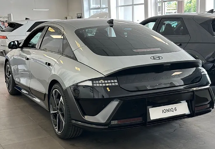 Zunanja slika - Hyundai Ioniq 6 - Impression 84kWh°°N-line°°Strešno okno - 3