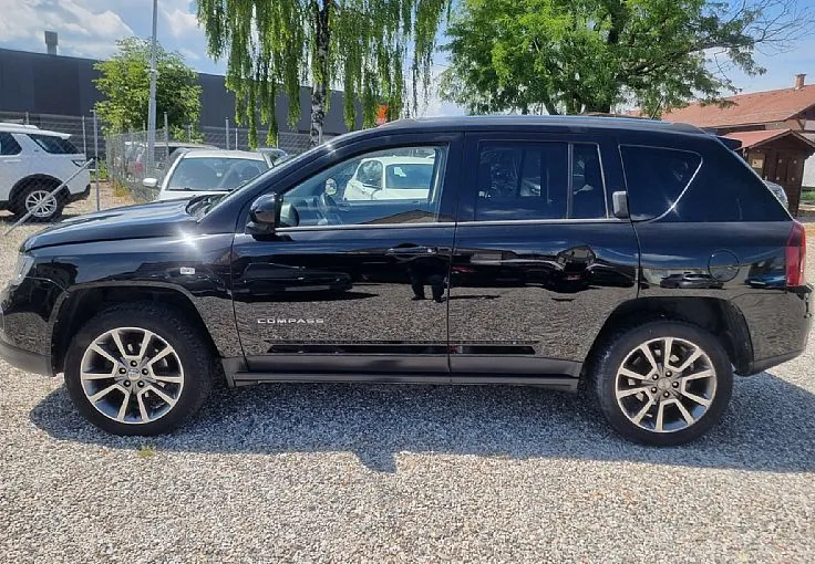 Zunanja slika - Jeep Compass - 4x4 2.2 CRD Limited - HITRI KREDIT BREZ POLOGA - 2