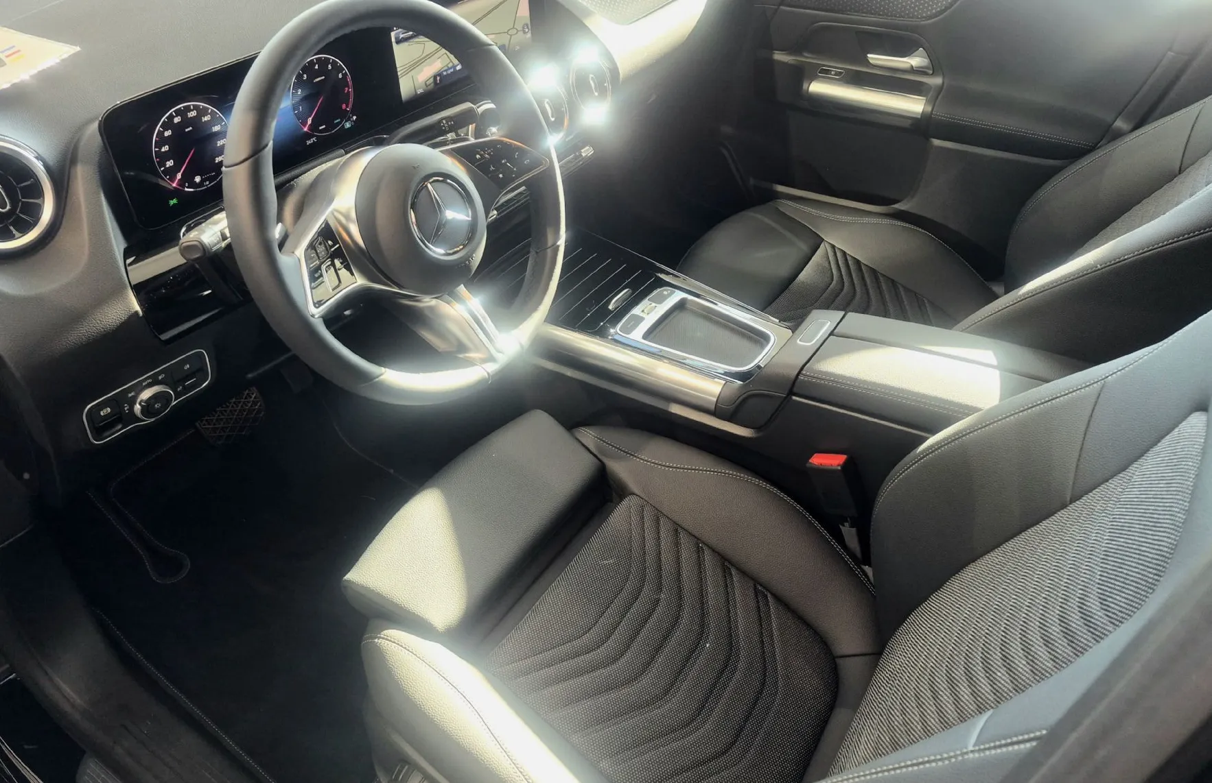 Zunanja slika - Mercedes-Benz B-Razred - B 180 DCT - 9