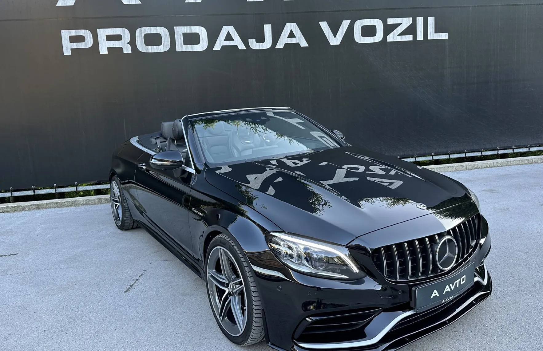 Zunanja slika - Mercedes-Benz C-Razred - Mercedes-AMG C63-HUD-VENTILACIJA-MULTI.LED-KEYLESS - 3