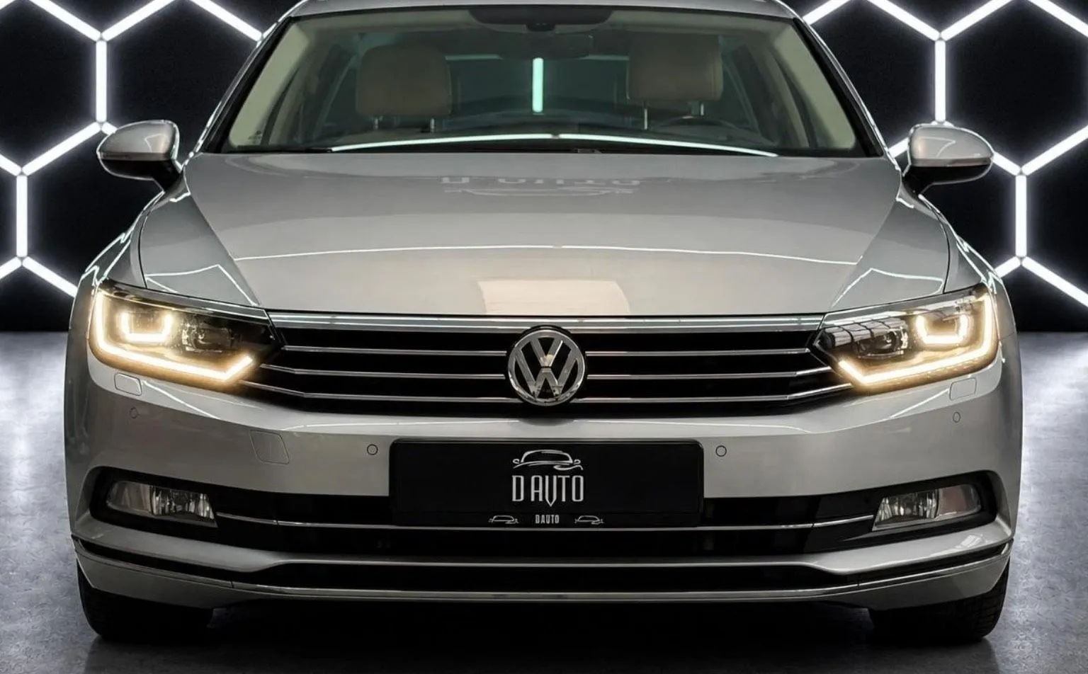 Zunanja slika - Volkswagen Passat Variant - 2.0 TDI DSG|VIRTUAL|ACC|FULL LED|KAMERA|V.NAVI| - 2