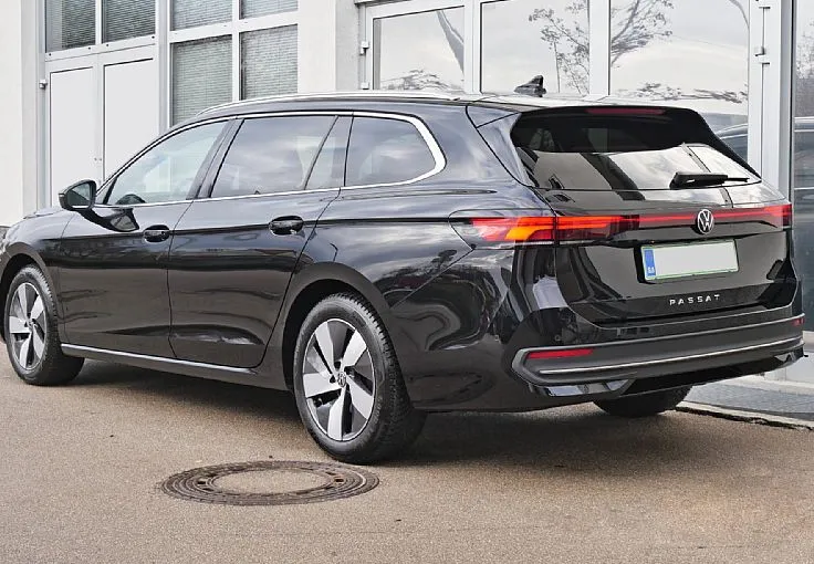 Zunanja slika - Volkswagen Passat - Variant 2.0 TDI BMT Business DSG-360 KAMERA-KLJUKA-MASAŽA - 3