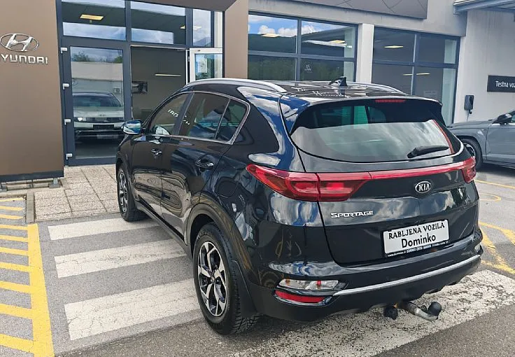 Zunanja slika - KIA Sportage - 2WD 1.6 CRDI EX Fresh 1 lastnik Vlečna kljuka... - 4
