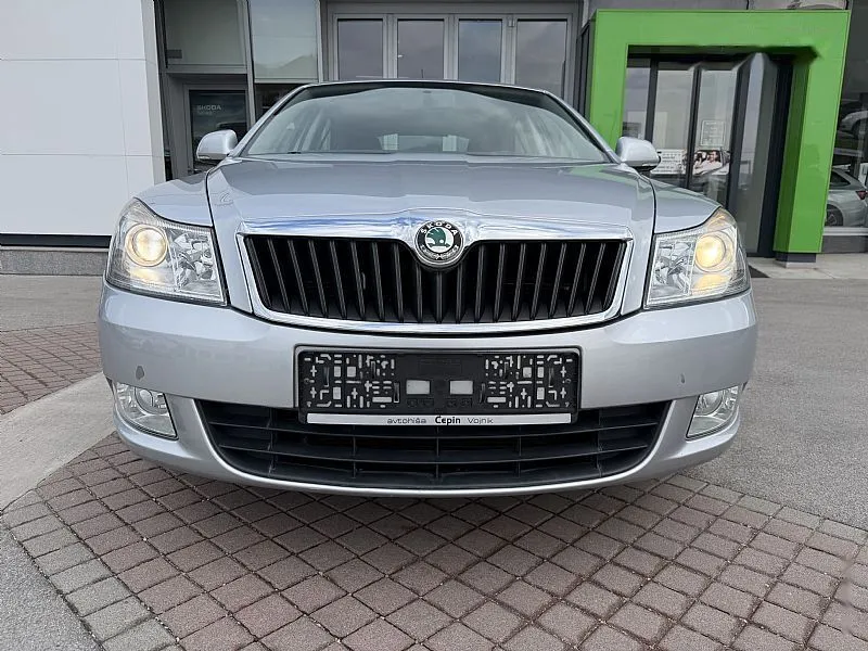Zunanja slika - Škoda Octavia - 1.2 TSI 6-st. ročni - SLO. - 1. LASTNIK - - 2