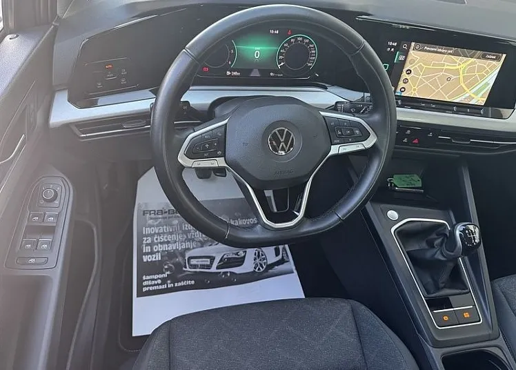 Zunanja slika - Volkswagen Golf - 2.0 TDI Life Virtual Kamera Tempomat Navigacija - 9