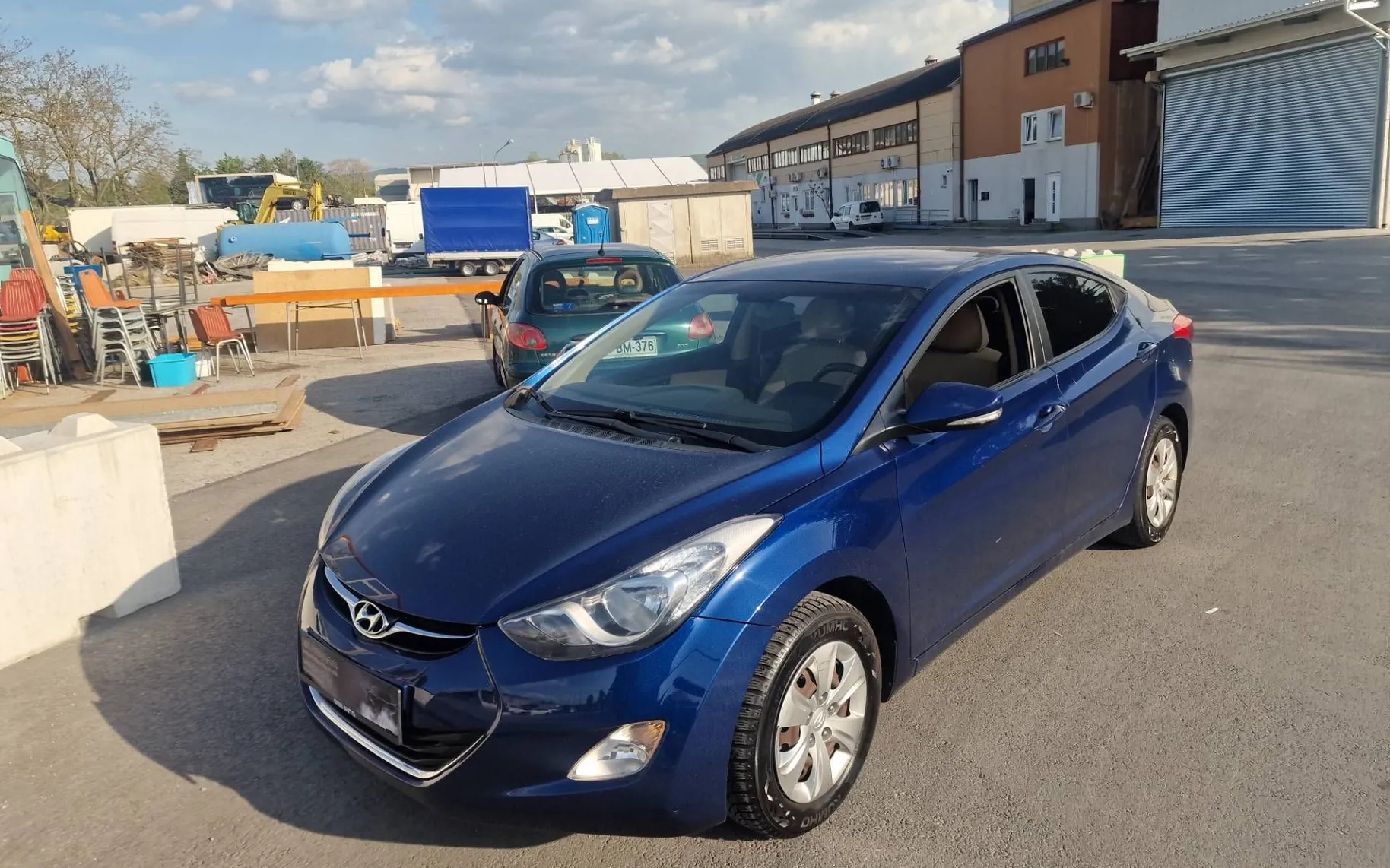 Notranja slika - Hyundai Elantra - 1.6 MPI Life 1.LASTNIK SLO... - 8