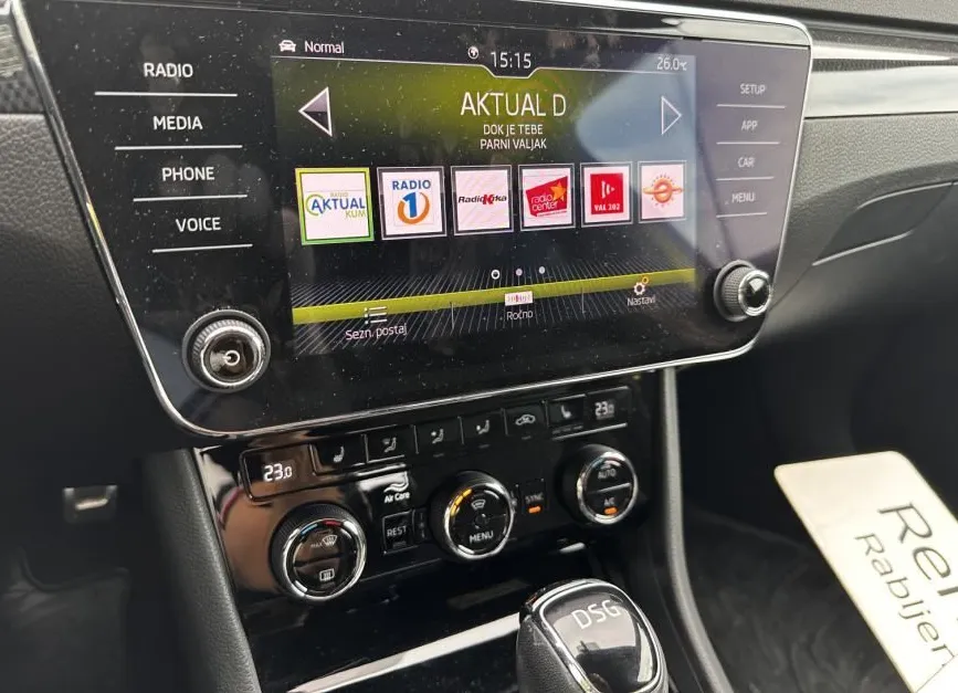 Zunanja slika - Škoda Superb - 2.0 TDI Sportline Combi DSG 140 kW - 6