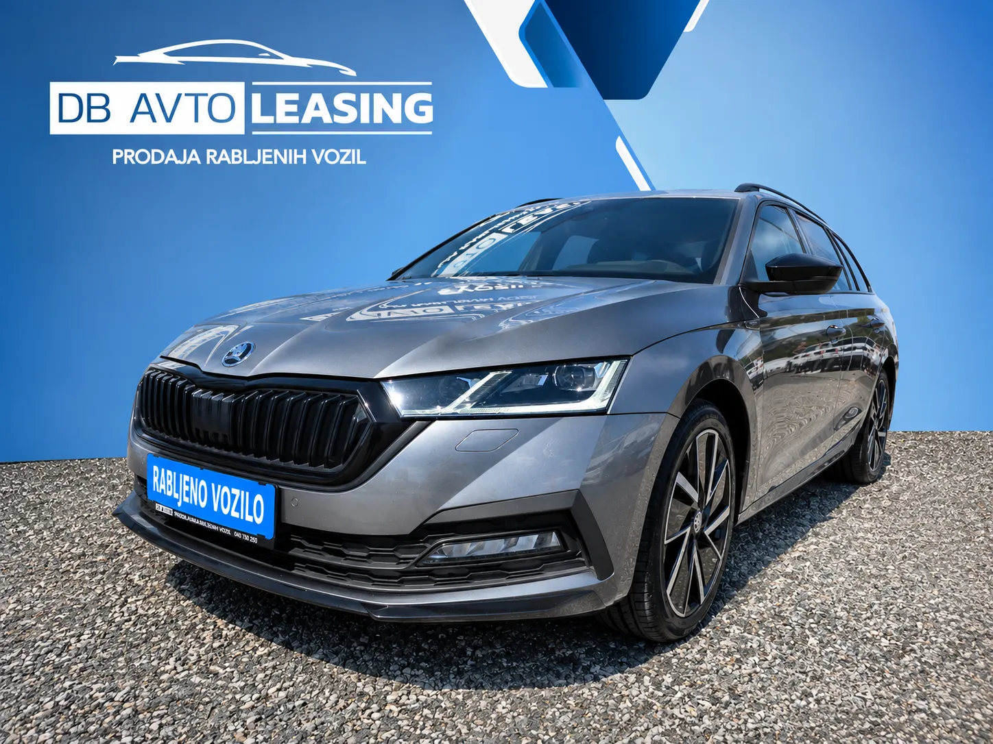 Notranja slika - Škoda Octavia - Combi 2.0 TDI Sportline DSG.MATRIX.HUD.AMBIENTAL. - 22
