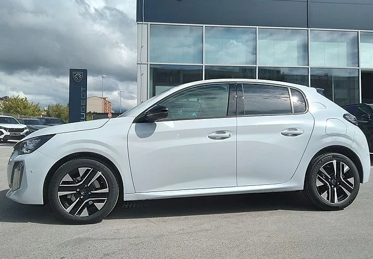 Zunanja slika - Peugeot 208 - ALLURE PureTech 100-KAMERA 360-NAVI - 5