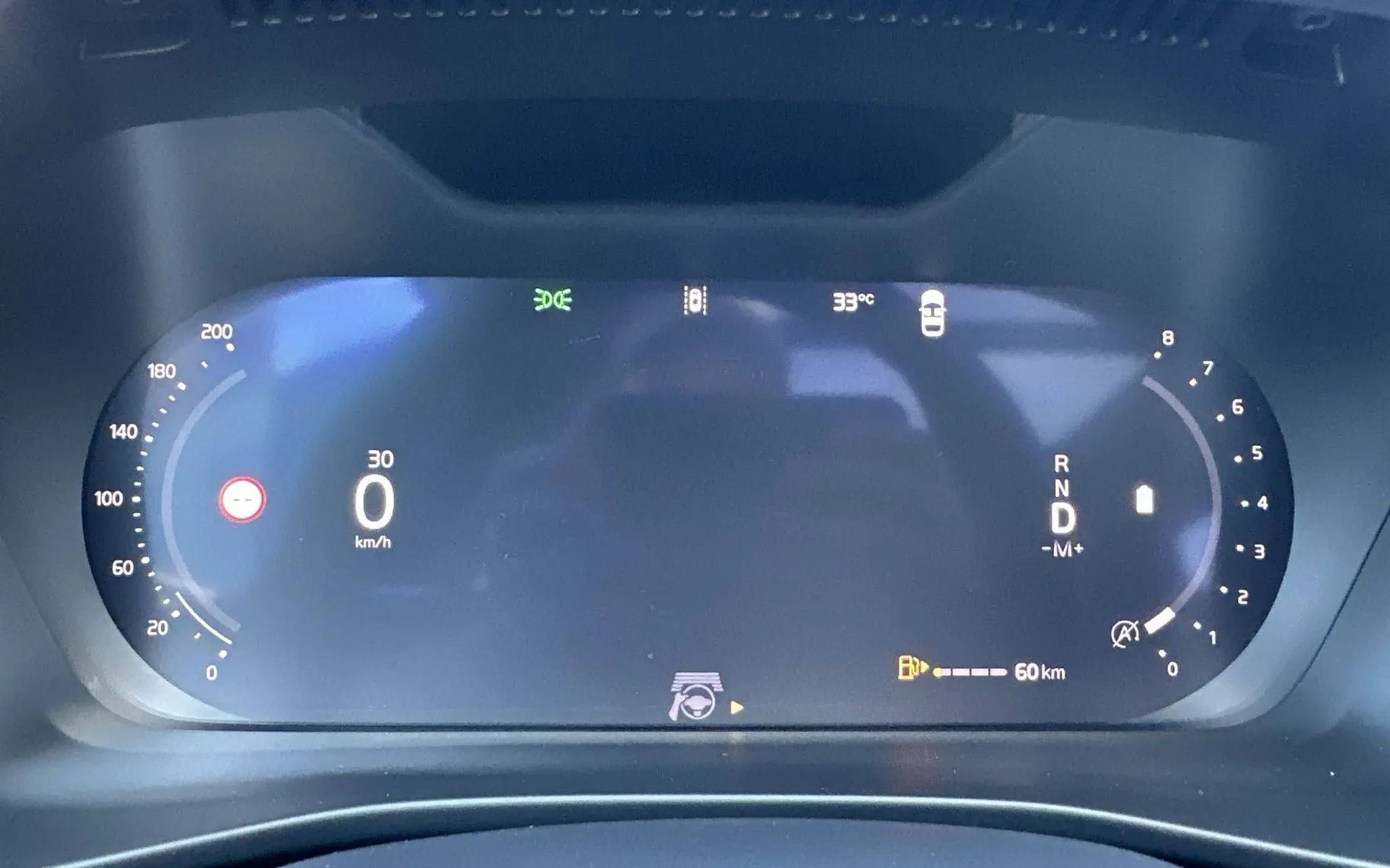 Notranja slika - Volvo XC40 - B4P Ultra Dark Avt. - 15