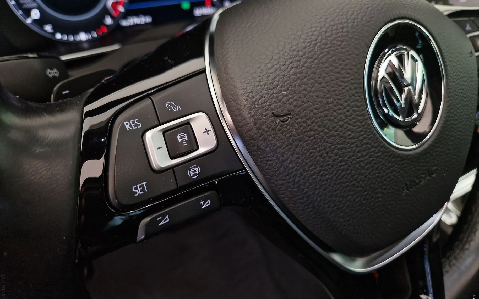 Zunanja slika - VW Arteon - 2.0TDI-DSG-VIRTUAL-PANORAMA-KAMERA-19COL-2XLED-A - 6