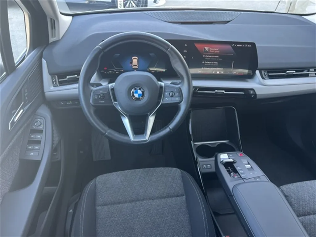 Zunanja slika - BMW Serija 2 - 218i Active Tourer - 6