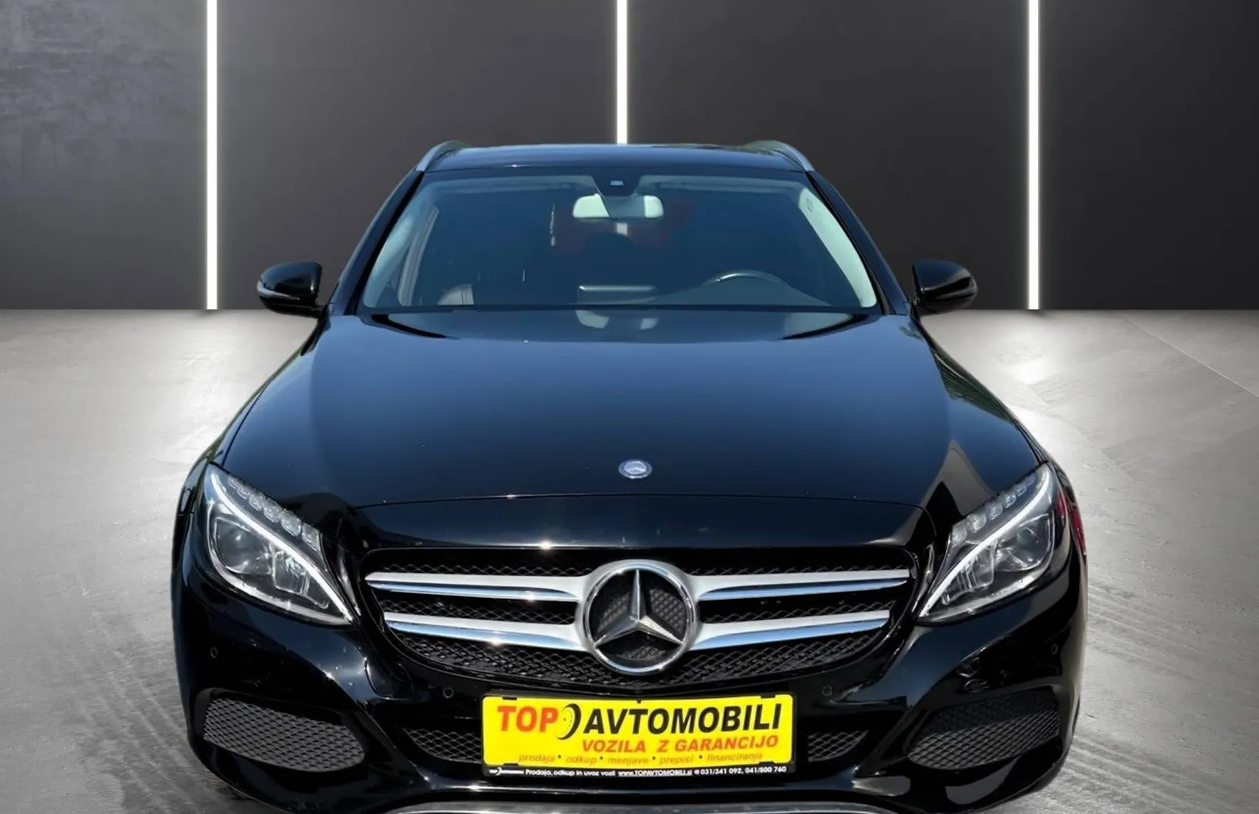 Zunanja slika - Mercedes-Benz C-Razred - C220d 4MATIC FUL LED NAVI TEMP PANO HI-FI PDC TOP - 12