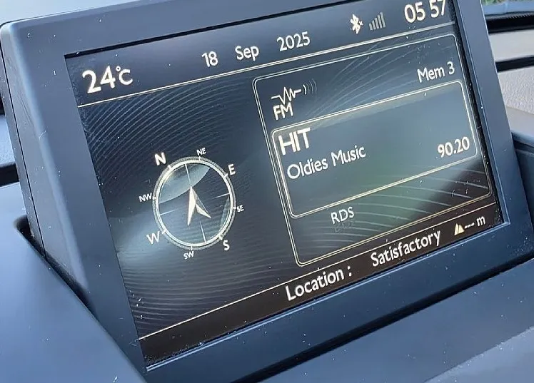 Zunanja slika - Peugeot 5008 - ACCESS 1.6 HDI 115 FAP AVT. NAVI-ALU-PDC - 15
