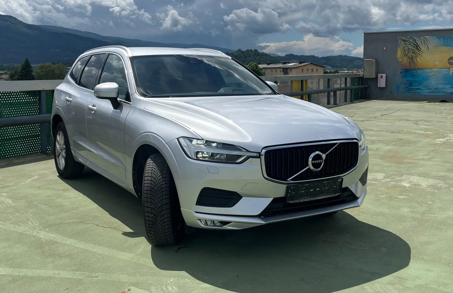 Zunanja slika - Volvo XC60 - D4 AWD Momentum Avt. LED.NAVI.ACC.2XPDC.VZR KAM - 3
