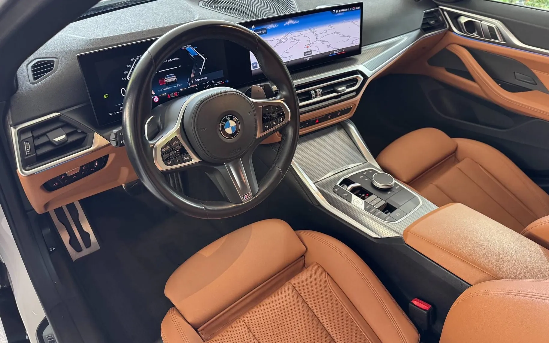 Notranja slika - BMW serija 4 Gran Coupe: - 420d xDrive Gran Coupe M-SPORT-HARMAN-KAMERA-NAVI- - 11