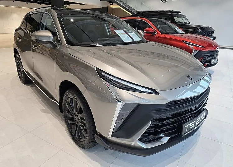 Zunanja slika - Forthing Forthing T5 EVO - T5 Evo my 2025 - 2