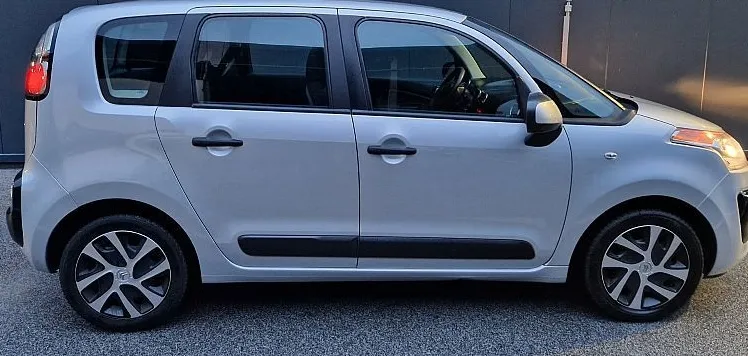 Zunanja slika - Citroën C3 Picasso - PureTech 110 BVM - 4