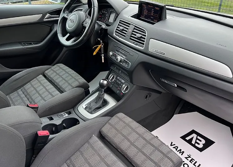 Zunanja slika - Audi Q3 - 2.0 TFSI+ LED+Q+S tronic+BI-XENON+KLJUKA+TEMP - 15