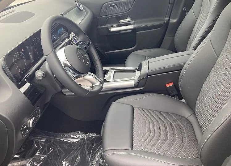 Zunanja slika - Mercedes-Benz GLA-Razred - 180 Progressive - 7