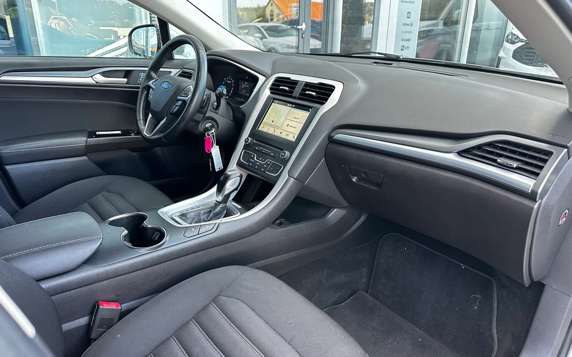 Zunanja slika - Ford Mondeo - Karavan 2.0 TDCi Titanium Powershift - 11